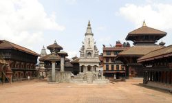 निषेधाज्ञाका कारण ऐतिहासिक भक्तपुर दरबार क्षेत्र सुनसान (फोटो फिचर)