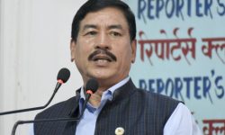 कोभिड-१९ नियन्त्रणमा सहयोग गर्न कर्मचारीलाई कानुनमन्त्रीको निर्देशन