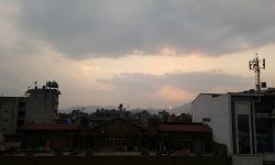 पश्चिमी वायुको प्रभावले देशको केही क्षेत्रमा वर्षा र हिमपात, भोलिदेखि मौसममा सुधार हुने