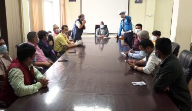 मजदुरलाई खोपको व्यवस्था गर्दै सार्वजनिक सवारी संचालन गर्नुपर्ने व्यवसायीको माग