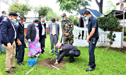 संसद् दिवसमा सभामुखद्वारा वृक्षरोपण