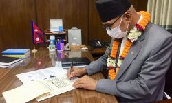 ‘आमनागरिकलाई कोभिड-१९ विरुद्धको खोप सुनिश्चित गर्न केन्द्रित हुन्छौं’