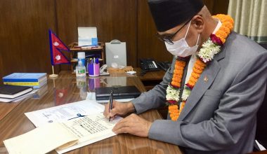‘आमनागरिकलाई कोभिड-१९ विरुद्धको खोप सुनिश्चित गर्न केन्द्रित हुन्छौं’