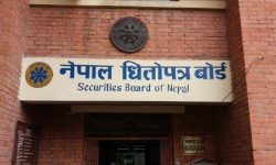 धितोपत्र बोर्डको अध्यक्षका लागि १५ जनाको आवेदन