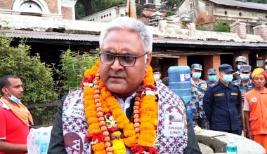 पर्यटनमन्त्री भन्छन्- आफू पनि खान्नँ अरुलाई पनि खान दिन्नँ, पारदर्शी रूपमा काम गर्नू