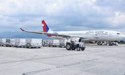 काेराेना भाइरसविरुद्धको थप १० लाख डोज खोप आइपुग्याे