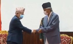शपथपछि प्रधानमन्त्री देउवालाई पहिलो बधाई माधव नेपालको