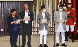 देउवा सरकारका चार मन्त्रीद्वारा शपथ ग्रहण