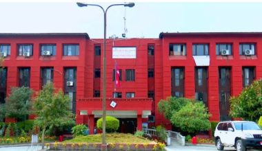 सरकारले भन्यो- चैतसम्म सबै नागरिकलाई कोरोनाविरुद्धको खोप लगाइन्छ
