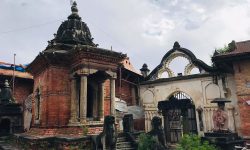 झारमै हराए ऐतिहासिक सम्पदा (फोटो फिचर)