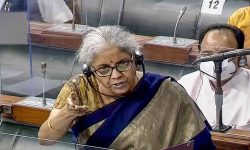 भारतमा घटे अर्बपति