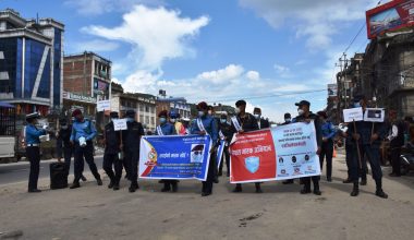 चौबीस घण्टामा २,१०९ जनालाई मास्क वितरण