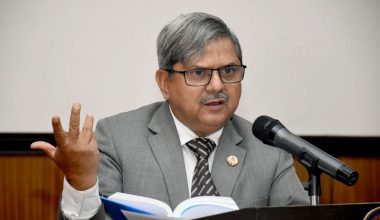 प्रत्यायोजित व्यवस्थापन तथा सरकारी आश्वासन समितिमा के भयो ?