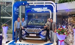 नयाँ टाटा सफारी  नेपालमा,मूल्य ८१ लाख ९९ हजार