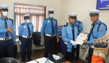 घुस अस्वीकार गर्ने ३६ ट्राफिक प्रहरी सम्मानित