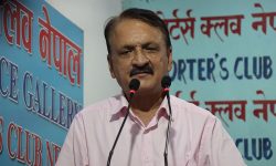 कांग्रेस काम गर्छ, कम्युनिस्टको जस्तो गफ गर्दैन : डा. महत