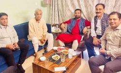 नेता गिरिको घाँटीमा क्यान्सरकाे लक्षण देखियाे