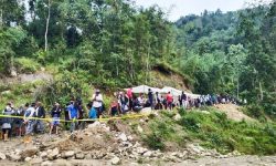 सङ्खुवासभा हत्या प्रकरण : शोकमा उम्लिङ, मृतकको सामूहिक दाहसंस्कार