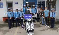 वल्डलिंकले दियाे ट्राफिक प्रहरीलाई विद्युतीय स्कुटर