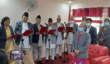 वाग्मतीका ६ मन्त्री र ४ राज्यमन्त्रीले लिए शपथ
