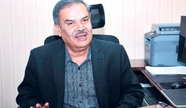 मुलुक बजेट विहीन हुनुमा देउवा सरकार दोषी: पुष्पराज कँडेल
