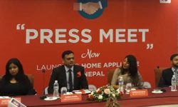 करिष्मा मानन्धरले नेपाल भित्र्याइन् इन्टेक्स ब्रान्डका सामान