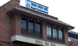 पर्यटकलाई नेपाल आउने व्यवस्था मिलाउन पर्यटन व्यवसायीकाे माग