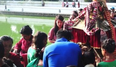 भक्तपुरको इन्द्रदह (सिद्धपोखरी)मा बिहानैदेखि मेला