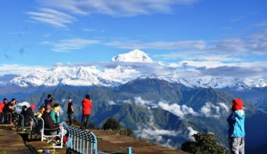 विदेशी पर्यटकको संख्या घटेपनि औसत बसाईं बढ्यो