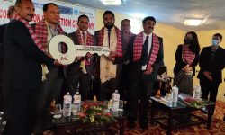 प्रदेश एकमा विद्युत प्रवाहको मेरुदण्ड तयार,   घिसिङलाई साँचो हस्तान्तरण