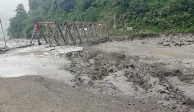 बाढीले क्षति पुर्‍याएको बेलिब्रिजकाे निर्माण सुरु
