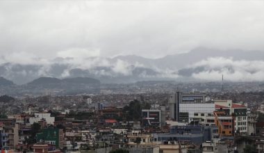 काठमाडौंमा झरी ! (फाेटाे फिचर)