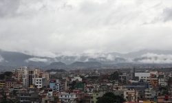 देशका अधिकांश ठाउँमा वर्षा, काठमाडौंकाे तापक्रम कति ?
