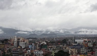 देशका अधिकांश ठाउँमा वर्षा, काठमाडौंकाे तापक्रम कति ?