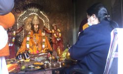 राष्ट्रपति भण्डारीबाट मुक्तिनाथमा पूजाअर्चना