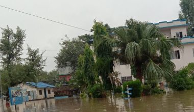 राहत र पुनस्थापना प्याकेज घोषणा गर्न किसानहरुको माग