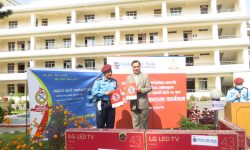 ग्लोबल आइएमईले महानगरीय प्रहरी ललितपुरलाई दियो एलईडी टीभी