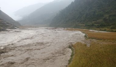 मादीको क्यादुखोला थुनियो, तटीय क्षेत्रमा सतर्कता अपनाउन आग्रह