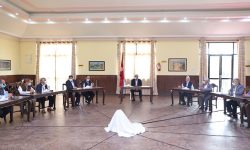 अझै भएन मन्त्रिपरिषद् विस्तार, सत्तारुढ दलका शीर्ष नेताहरु छलफलमा !