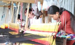 ब्रान्ड बन्दै ढाकाको कपडा (तस्बिरसहित)