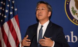 अमेरिकी विदेशमन्त्री लु र प्रधानमन्त्री देउवाबीच भेटघाट हुँदै