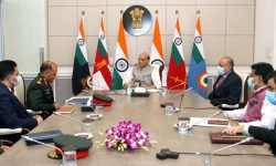 प्रधानसेनापतिद्वारा उच्चपदस्थ भारतीय अधिकारीसँग भेटवार्ता