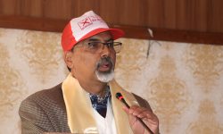 पत्रकार सहकारी बनाएर उत्पादनसँग जोडिनु पर्छ : अर्थमन्त्री शर्मा