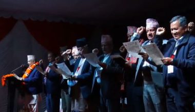 ओलीसहित निर्वाचित पदाधिकारीले लिए पद तथा गोपनीयताको शपथ