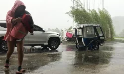 फिलिपिन्स आँधी अपडेट : मृत्यु हुनेको संख्या २०८ पुग्यो