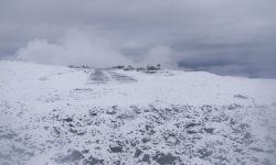 हुम्लामा हिमपातले हवाई सेवा अवरुद्ध