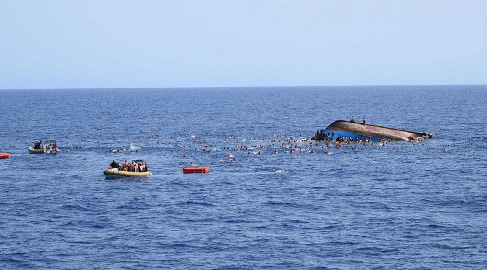 ट्युनिसियामा डुंगा डुब्दा २० आप्रवासी बेपत्ता