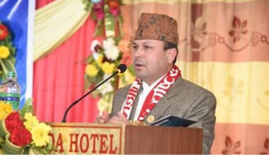 बैंकले ब्याजदर अचाक्ली बढाएको भन्दै व्यवसायीको आक्रोश, फिर्ता लिन आग्रह