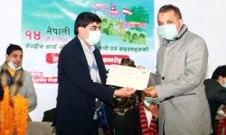 कांग्रेसका निर्वाचित पदाधिकारी र सदस्यलाई प्रमाणपत्र प्रदान (फोटो फिचर)