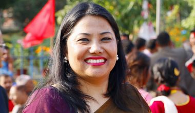 पार्टी हितविपरीत अभिव्यक्ति दिएको भन्दै नेकपा एसले माग्याे झाँक्रीसँग स्पष्टीकरण